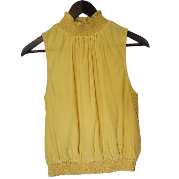 COURT & ROWE Smocked Satin Turtleneck Tank Top Butter Yellow Size Small Office - Picture 3 of 11